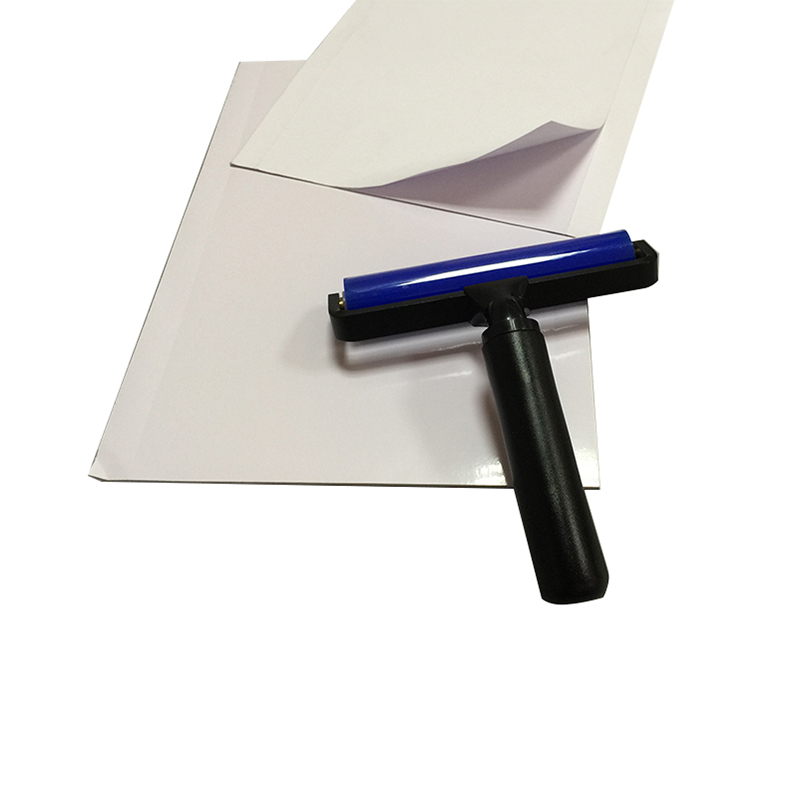 DCR pad hvit bakgrunn